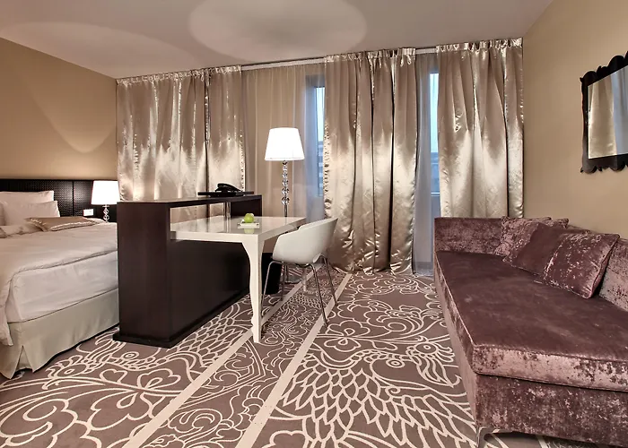 Zijin Hotel Belgrade
